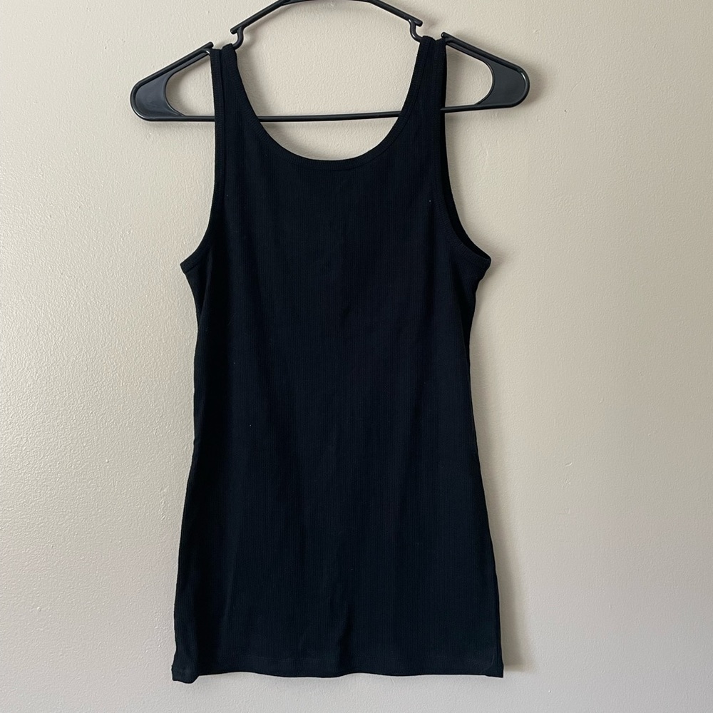 Black Ribbed Tank - Picture 2 of 3